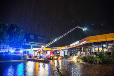 Moeglingen und Freiberg am Neckar: Starkregen laesste Baeche ueber die Ufer treten und Keller voll laufen